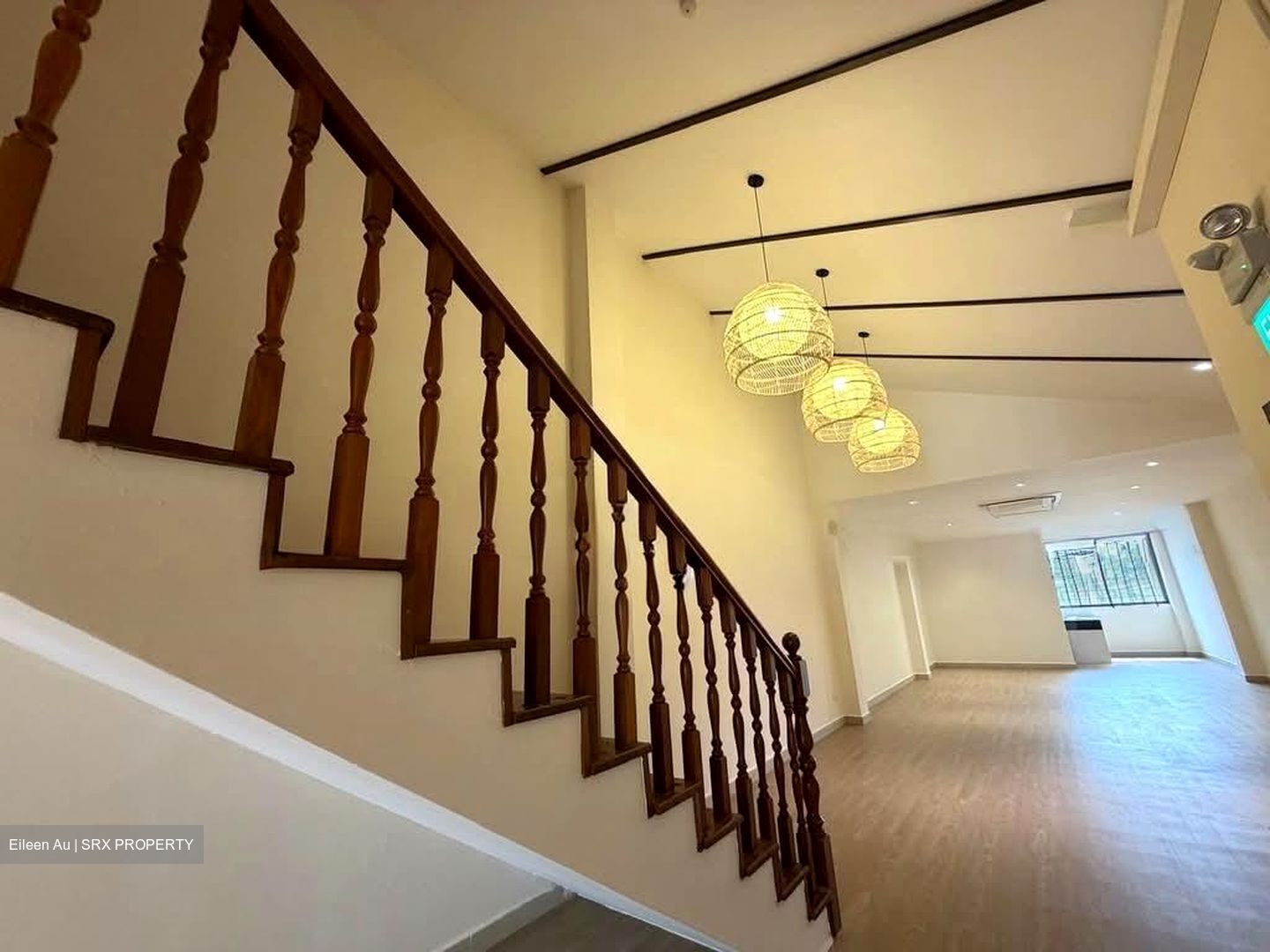 Joo Chiat Road (D15), Office #603570681